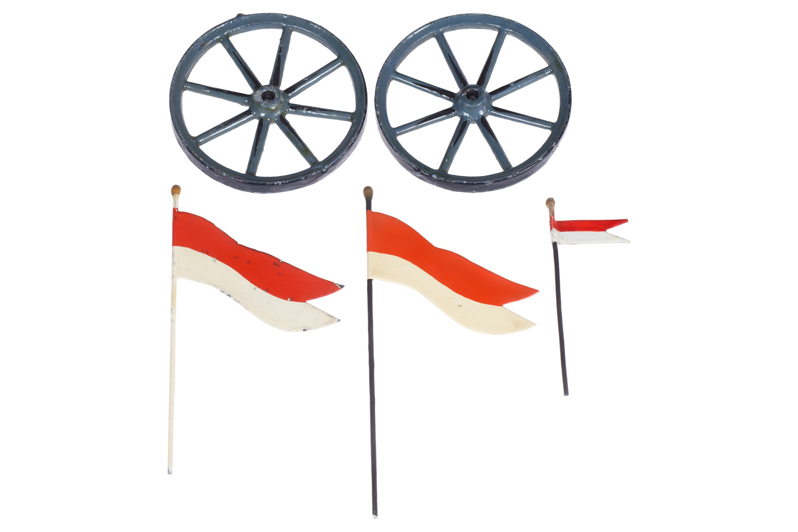 2 Märklin küllős kerék és 3 NB zászló